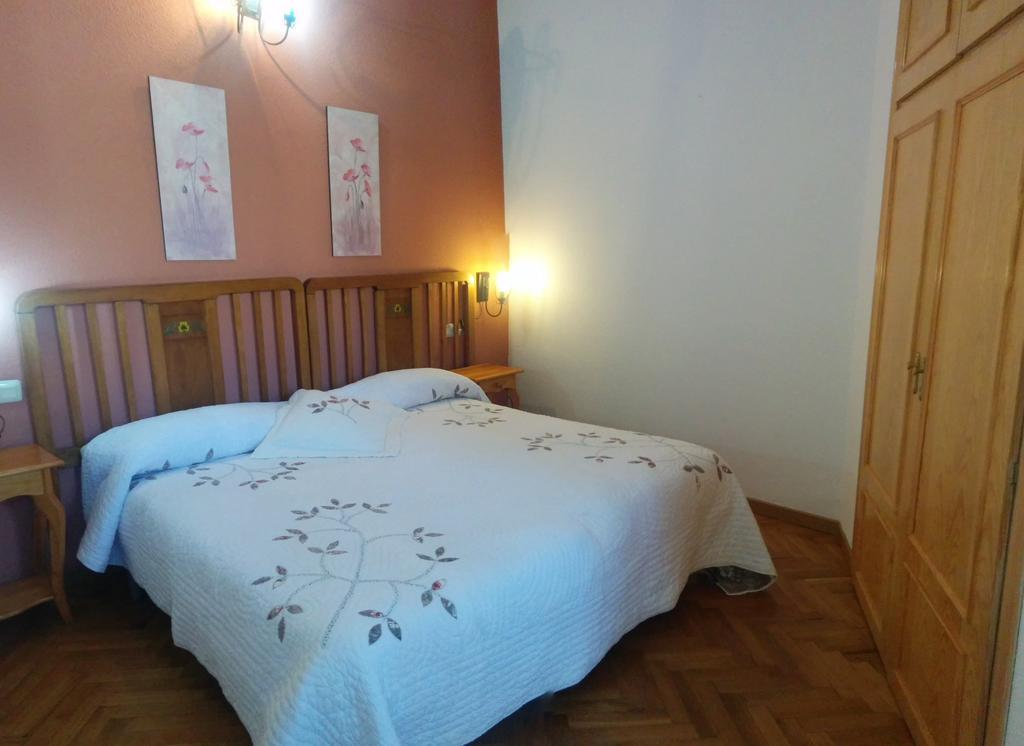 Casa Rural Almanzor Navarredonda de Gredos Ngoại thất bức ảnh